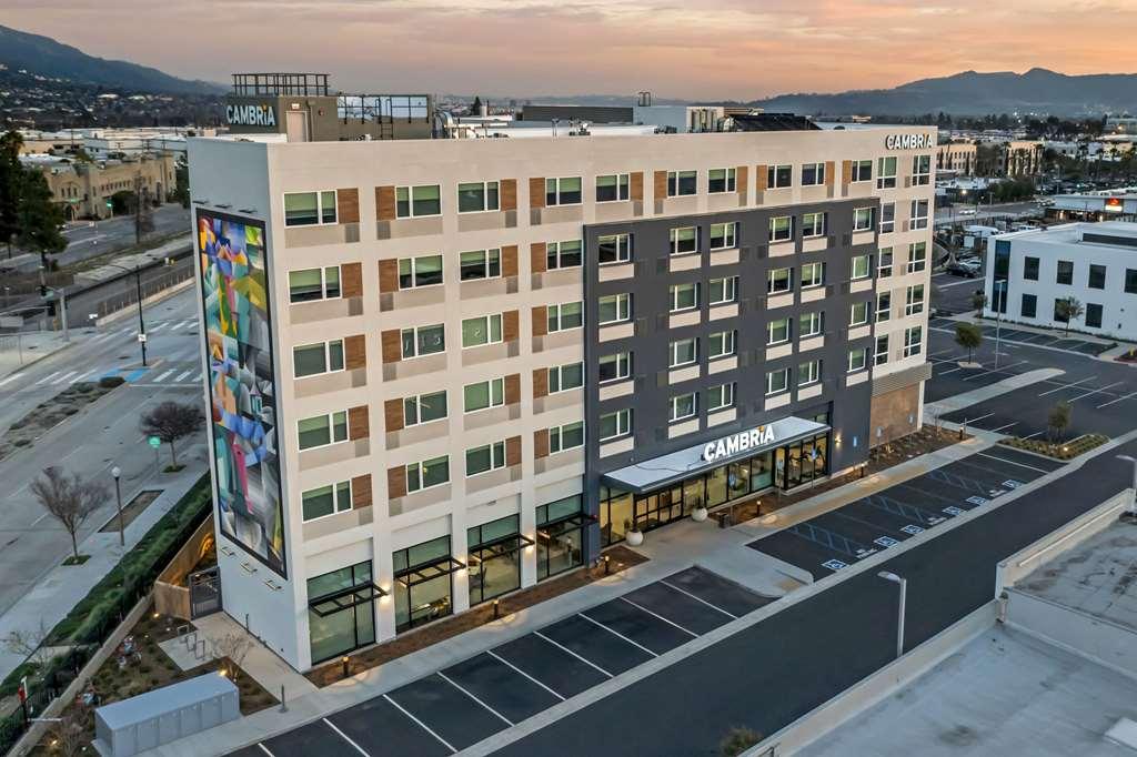 Cambria Hotel Burbank Airport Kültér fotó