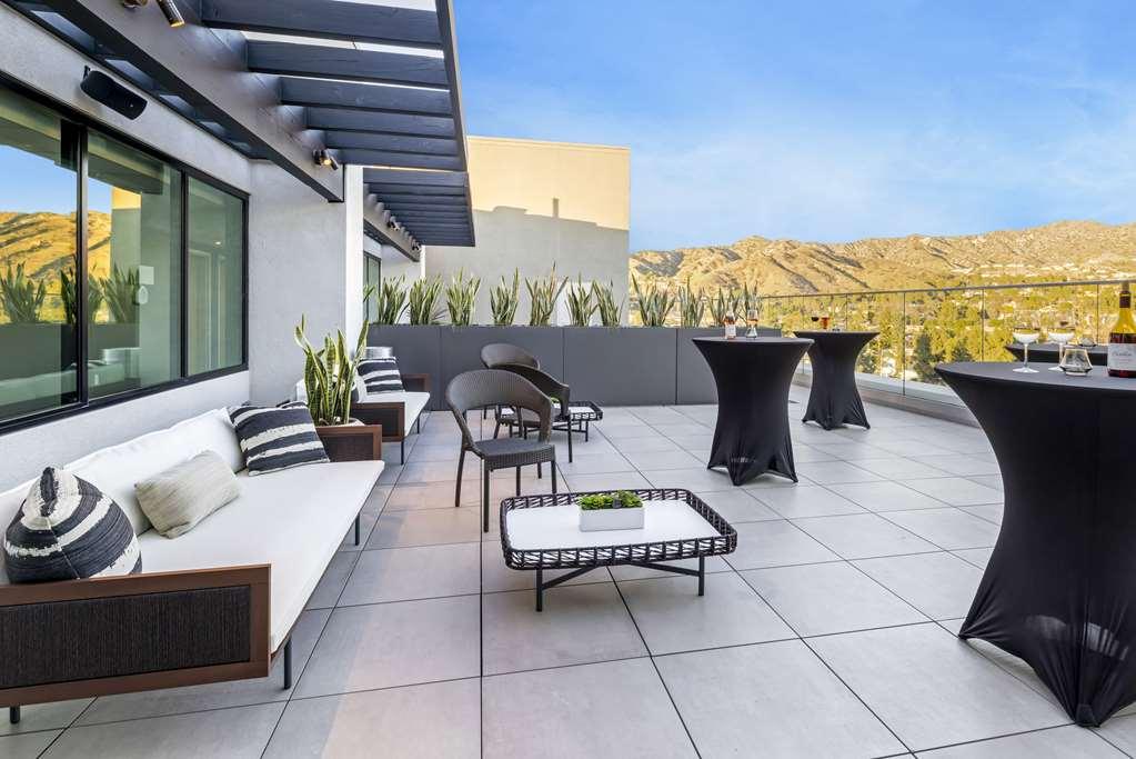 Cambria Hotel Burbank Airport Létesítmények fotó
